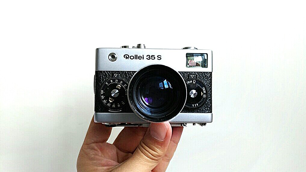 Rollei 35S Classic The Smallest 35mm Film Camera, Photography, Cameras on Carousell