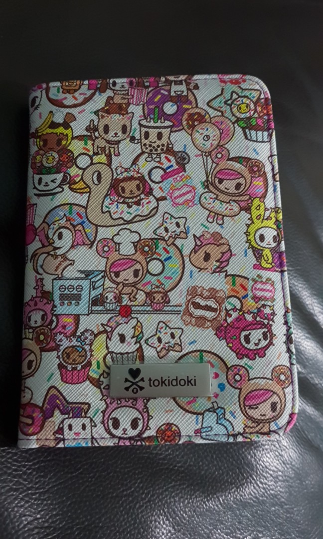 tokidoki hello kitty passport case