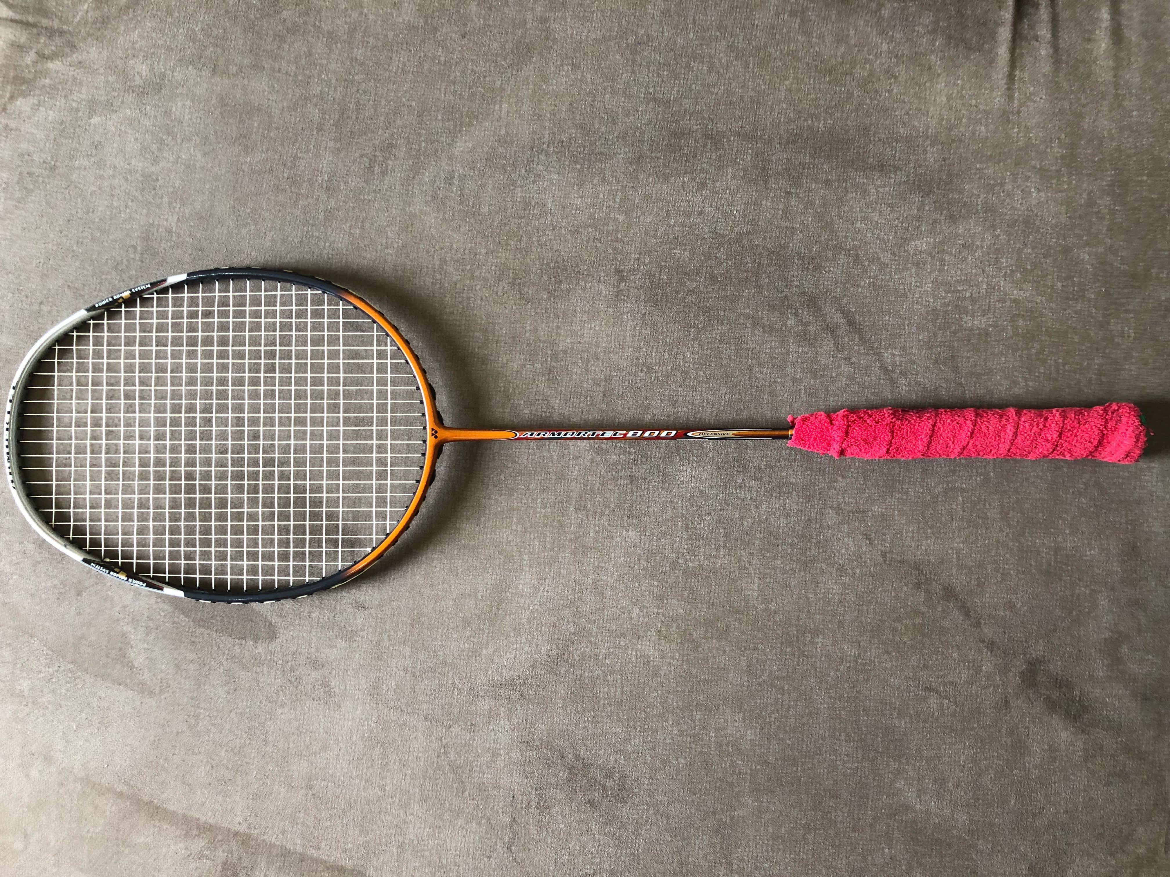 バドミントンラケット　ヨネックス　アーマーテック800 オフェンシブ ヨネックスアーマテック800オフェンシブバドミントンラケット