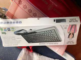 Wireless keyboard and mouse. 無綫鍵盤 鼠標440342017392005120