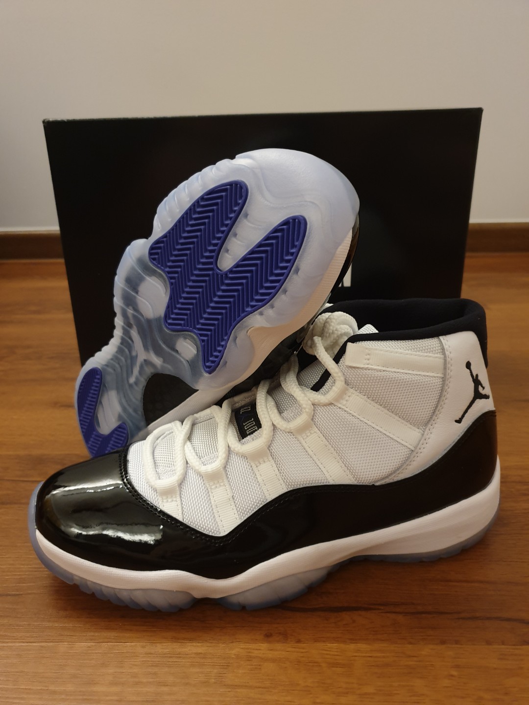 Air Jordan 11 XI concord 2018 US9.5 Men s Fashion Footwear