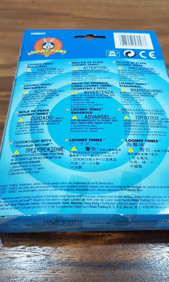 looney tunes beach ball