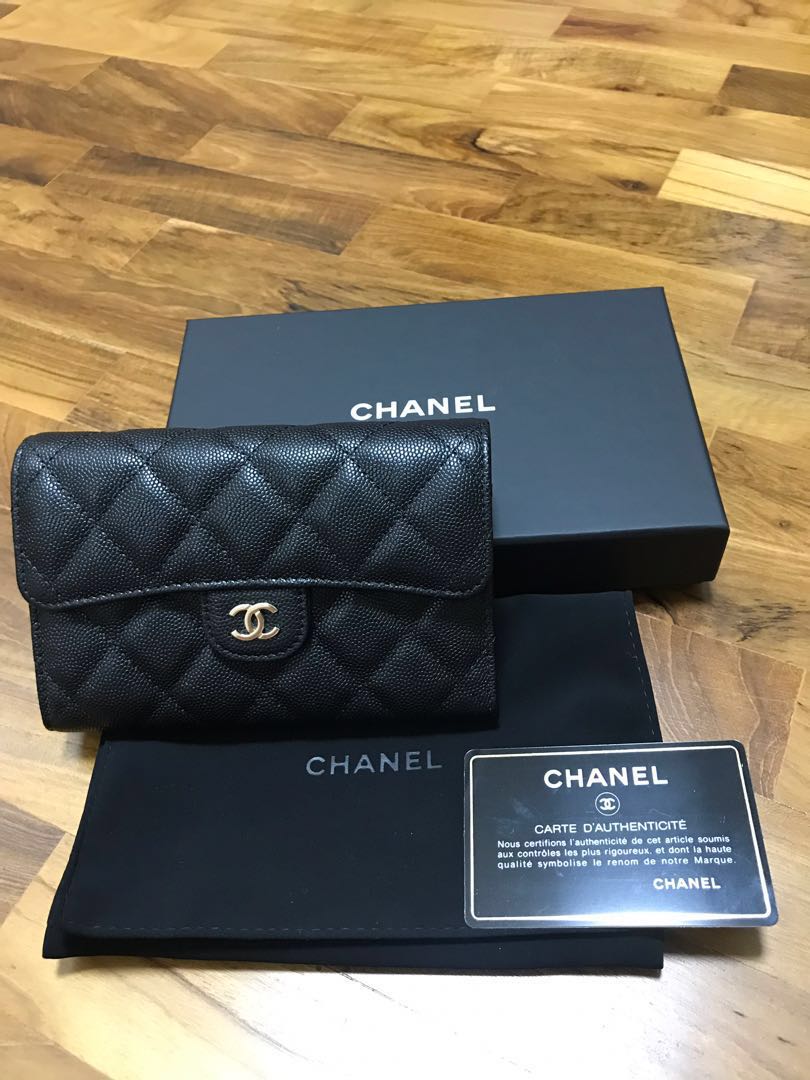 Chanel Classic Flap Wallet (100% Authentic with original receipt), Luxury,  Bags & Wallets on Carousell