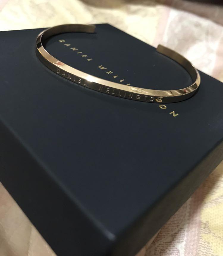 DW Daniel Wellington Rose Gold Cuff 65mm Women s Fashion Jewelry Organisers Bracelets on Carousell