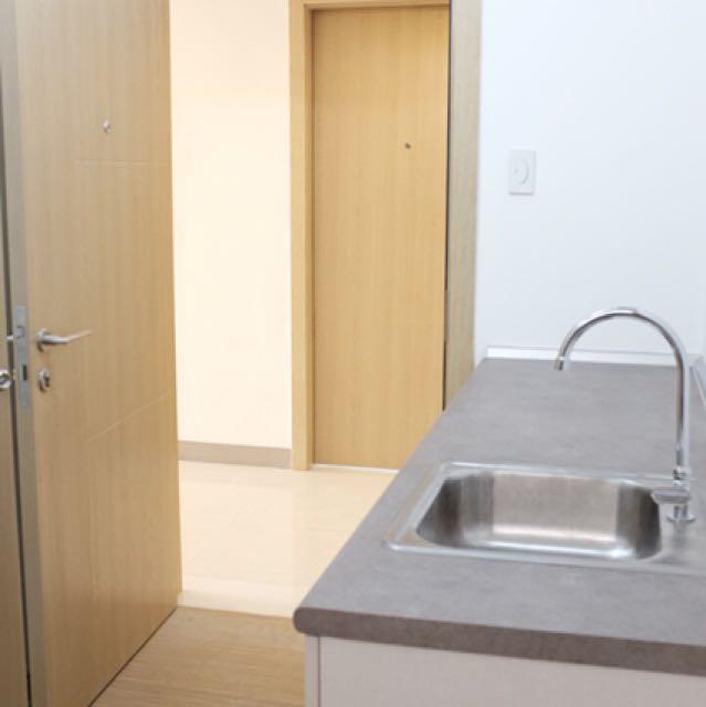 Grace Residences SMDC Taguig (Category: Apartments & Condos) located in Marikina City. Submitted by krgcom (Listing ID 149194000, Image 2). Description: - with aircon -WITH mothly dues -taguig area -they offer hourly shuttle going to sm aura bgc -establishments in the vacinity: starbucks, convenience store, restaurants -with balcony -25m swimming pool -basketball court -playground -gym -good price compared to bgc condos -developing area near and 