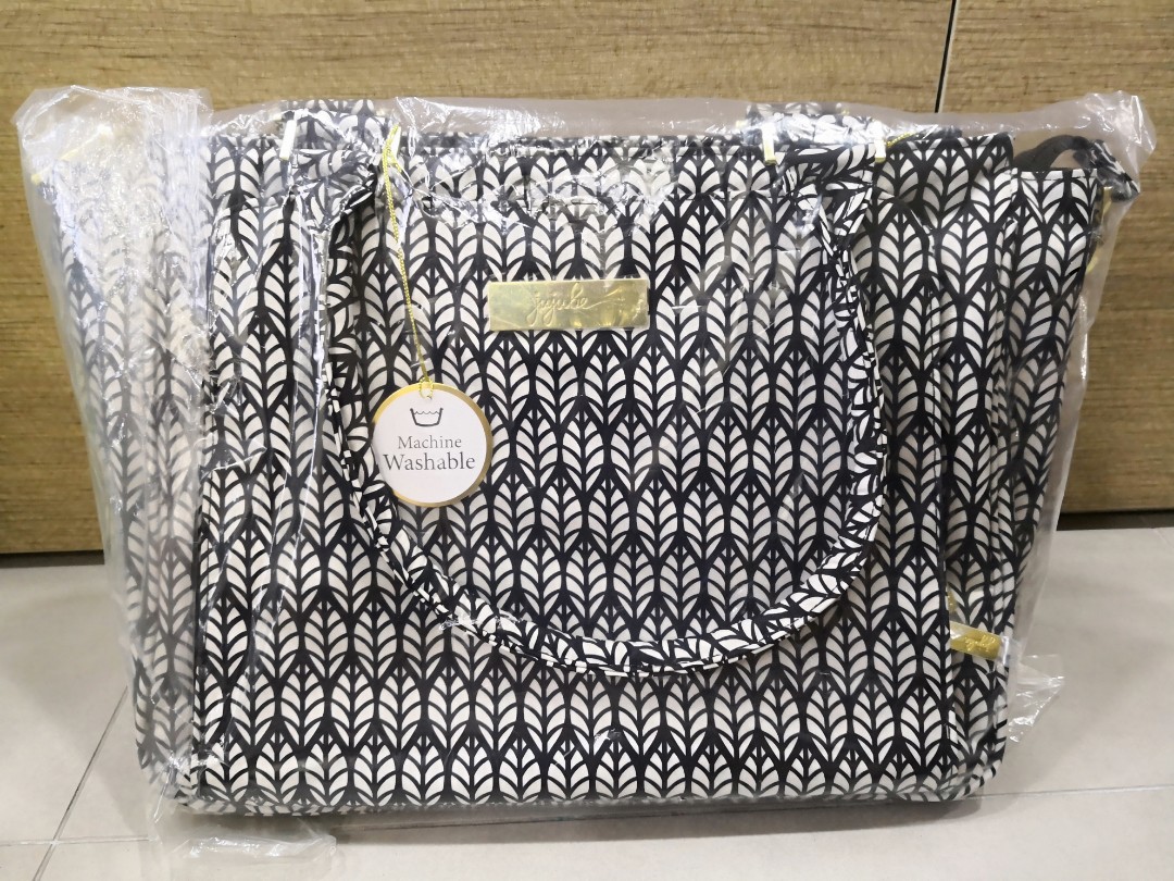Jujube Be Classy Legacy Diaper Bag The Royal Garden colour Babies Kids Baby Nursery Kids Furniture Other Kids Furniture on Carousell