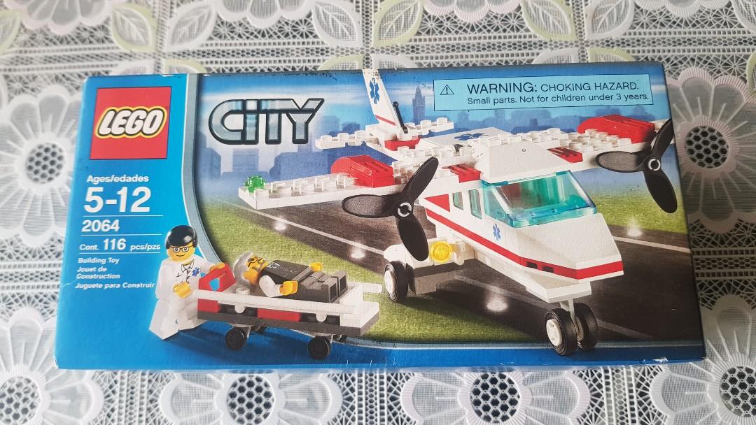 lego rescue plane