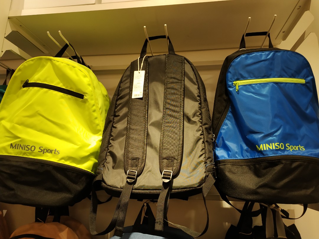 Miniso deals sports backpack