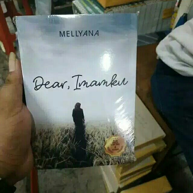 Resensi Buku Dear Imamku Lukisan