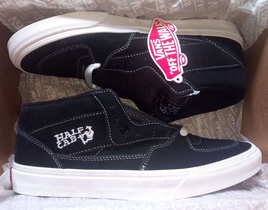 Harga vans half cab store original
