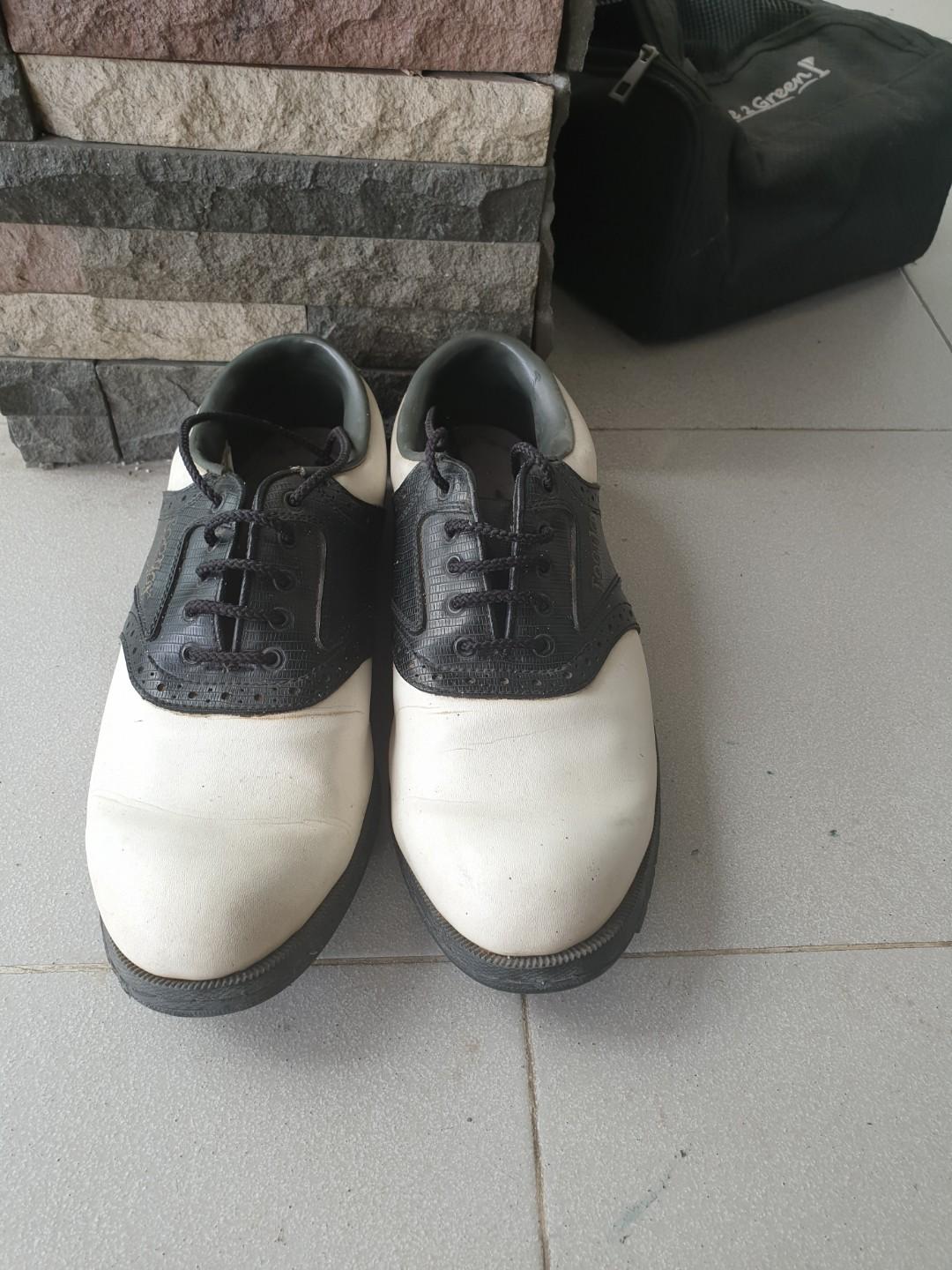 Sepatu Golf Footjoy Olah Raga Baju Olahraga Di Carousell
