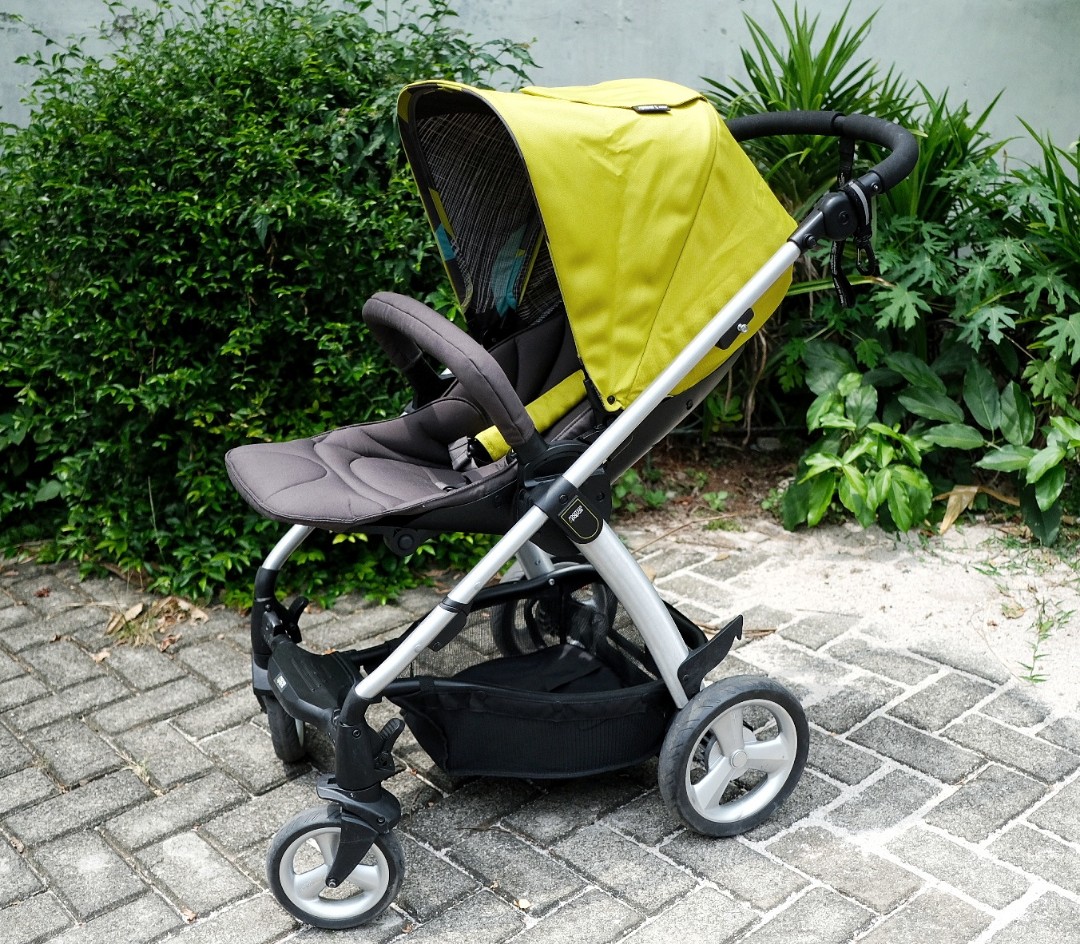 stroller mamas papas sola 2