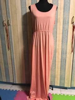 Esmara dress woth slit