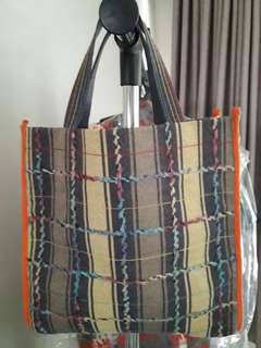 (Kategori: ) berada di . Dikirim oleh closetbliss (ID iklan 205910632, Gambar 1). Deskripsi: .