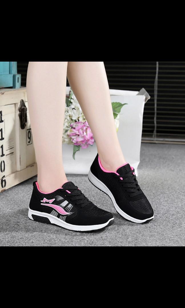 running sneakers clearance