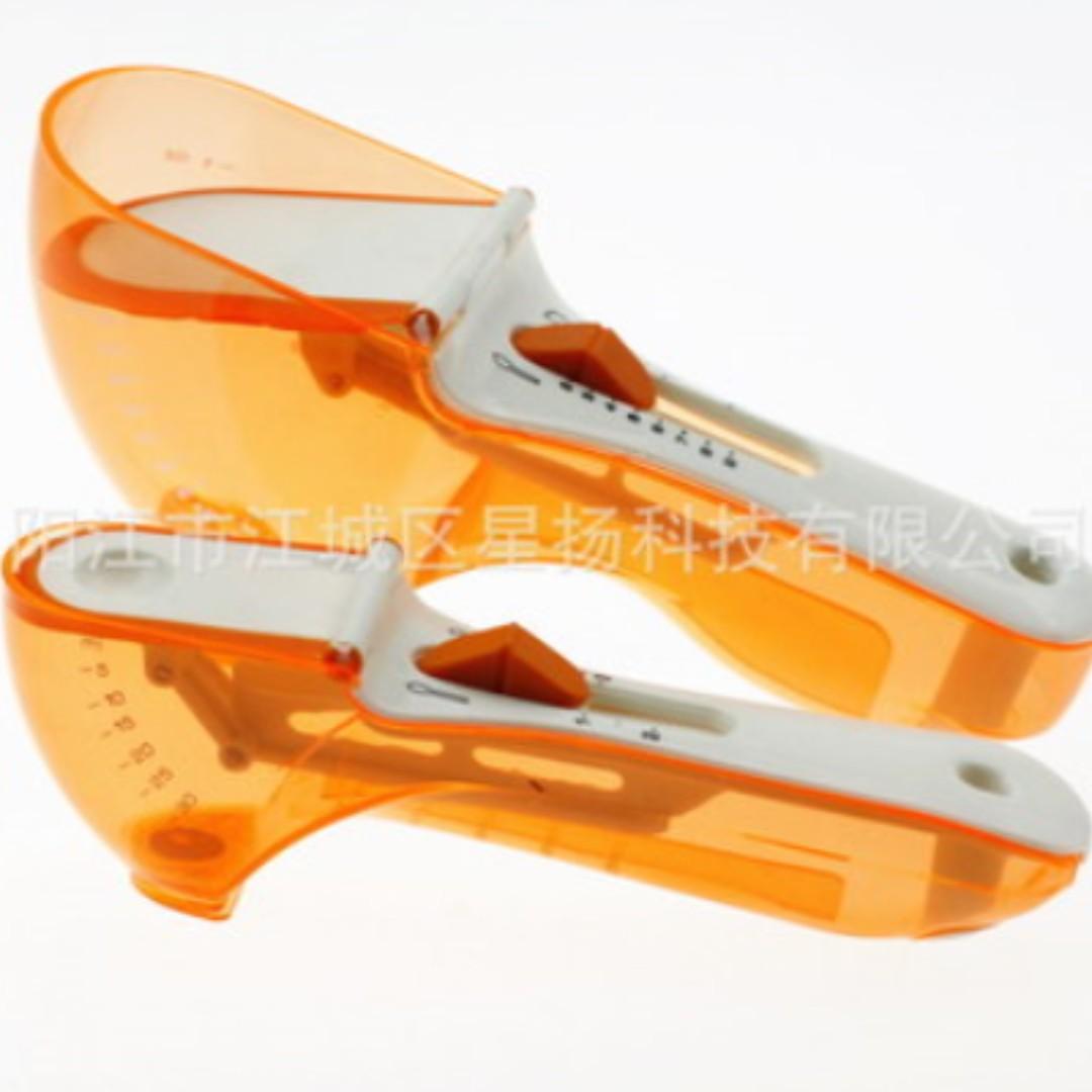 Adjustable Measuring Spoon (Category: Bakeware) located in Manila. Submitted by trustradeglobal (Listing ID 205897253, Image 3). Description: Combine all teaspoons and tablespoons into a handy tool. You don't need to buy more different sizes of measuring spoons to pile up in your kitchen. There are three measurement units: tsp, tbsp, Metric ML, ounce to satisfy all your needs. You can move the slider back and forth to measure. This tool is a must