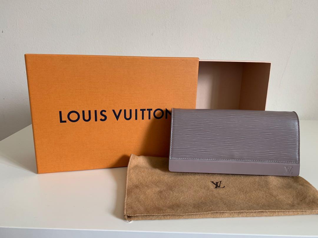 Authentic Louis Vuitton Honfleur Lilac Epi Leather Shoulder/Clutch, Luxury,  Bags & Wallets on Carousell