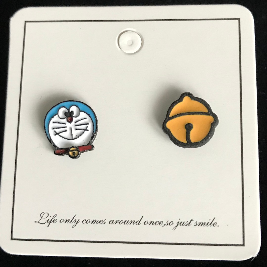 Doraemon earrings sales