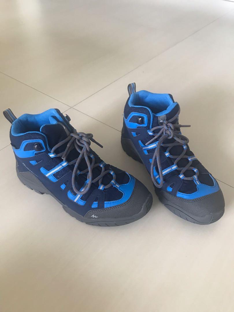 quechua boots kids