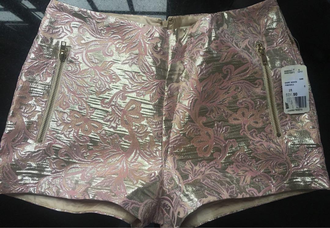 gold shorts forever 21