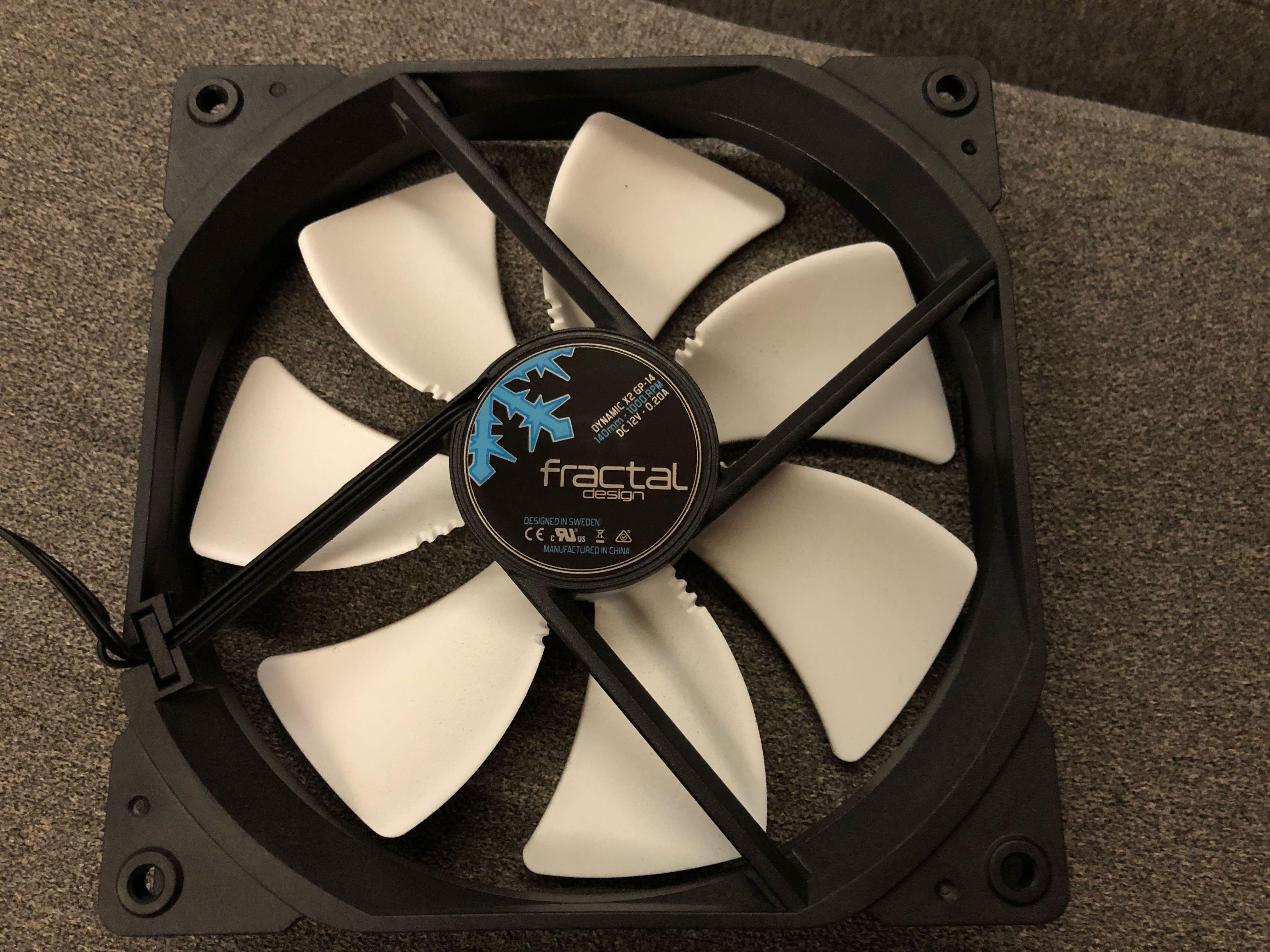 Fractal Design Dynamic X2 GP-14 140mm casing fan, Computers & Tech, Parts &  Accessories, Computer Parts on Carousell