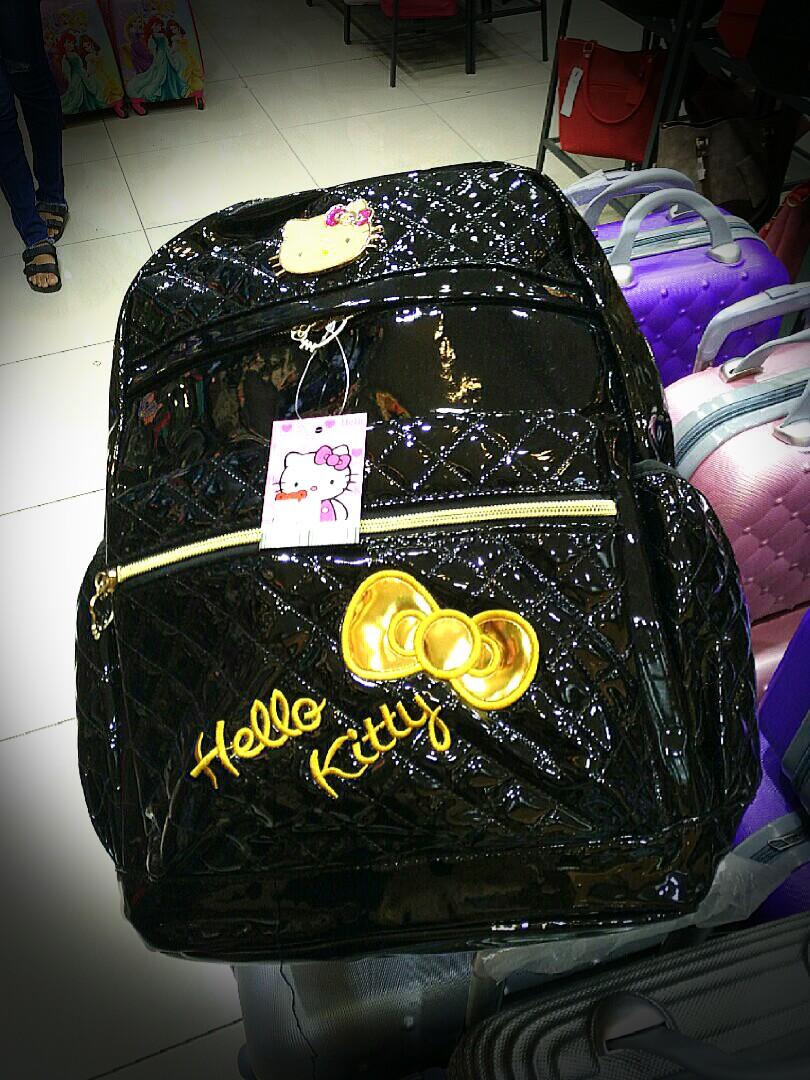 hello kitty bags for adults