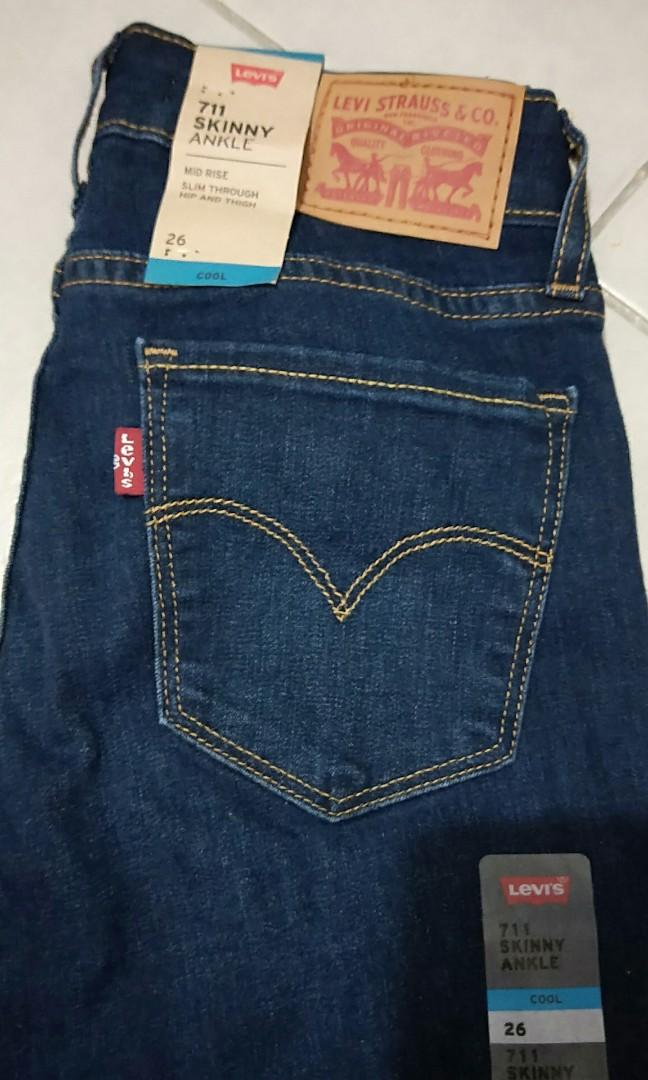Levi's Jeans 711 Skinny Ankle (mid rise), Men's Fashion, Bottoms, Jeans on  Carousell