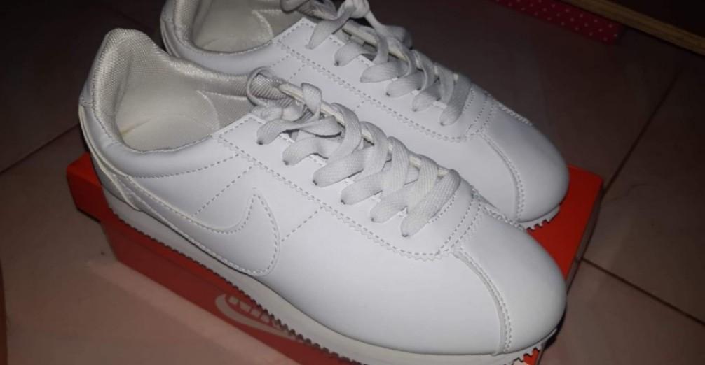 nike cortez all white womens