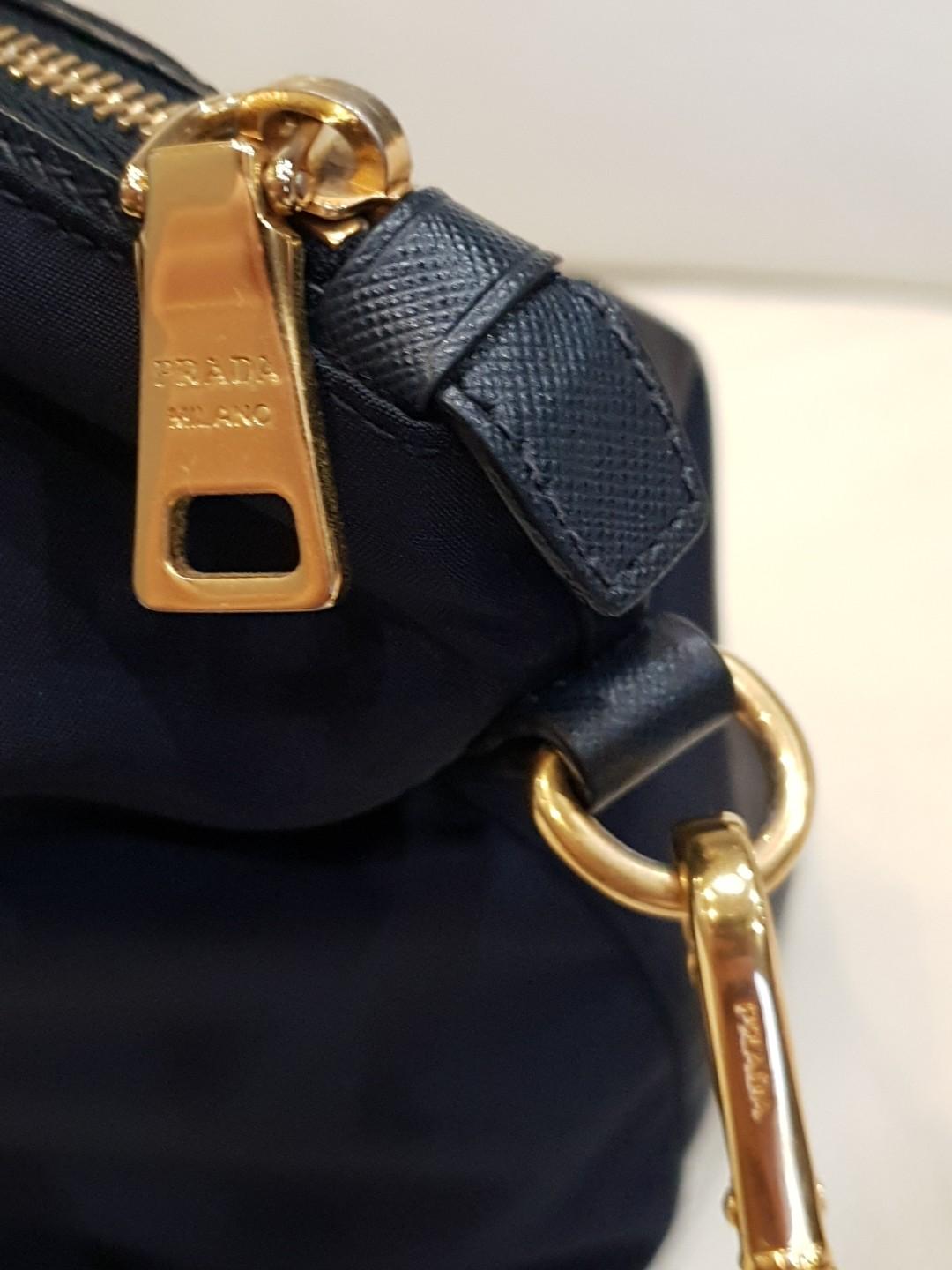 Prada (Category: Tote Bags) located in Singapore. Submitted by 68meng (Listing ID 205817652, Image 3). Description: Authentic Prada used 2 time almost like new..