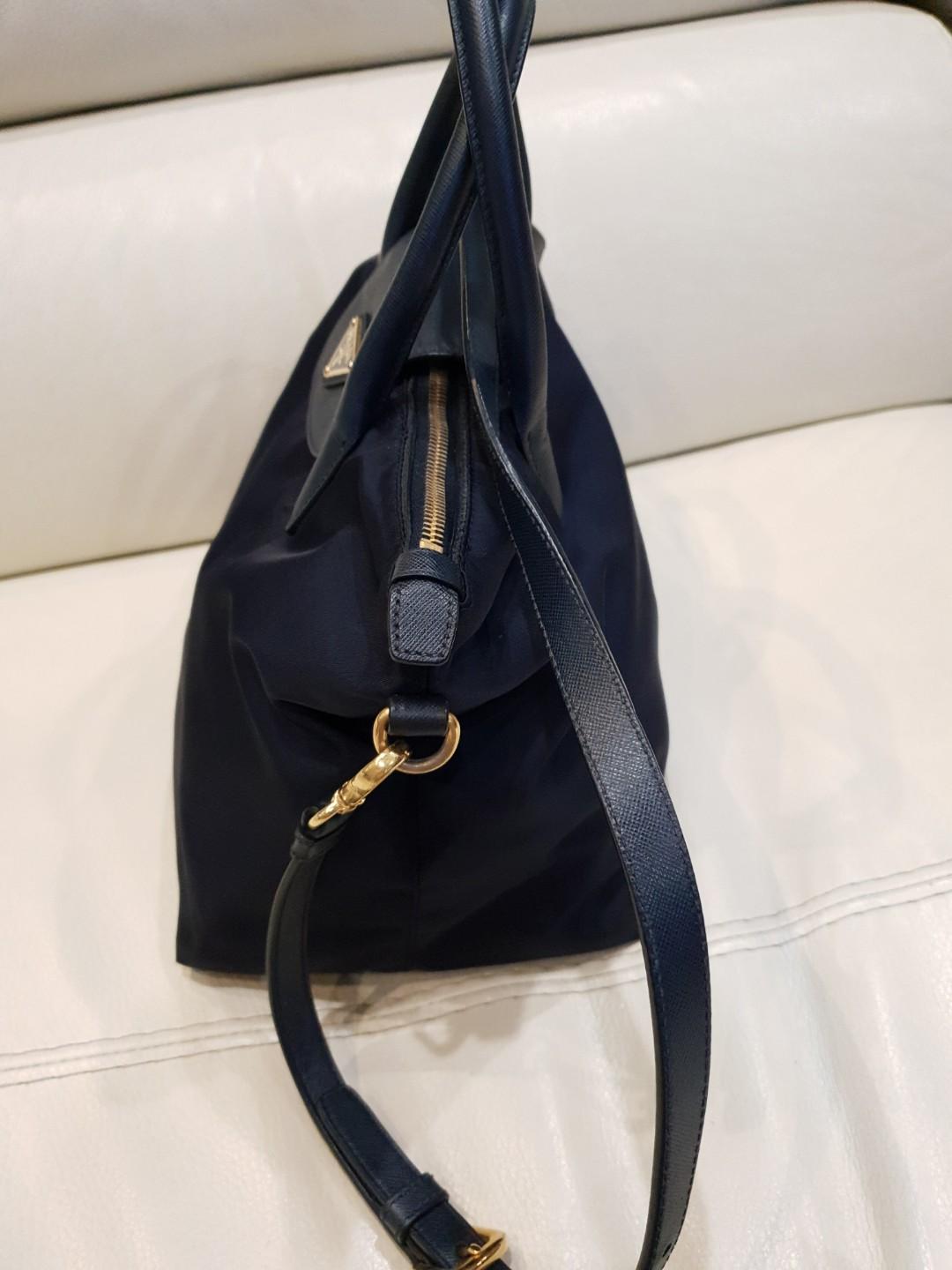 Prada (Category: Tote Bags) located in Singapore. Submitted by 68meng (Listing ID 205817652, Image 4). Description: Authentic Prada used 2 time almost like new..