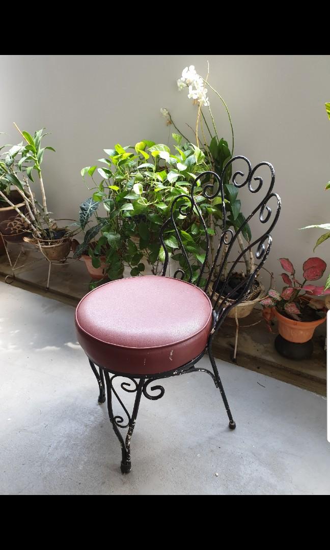 Pre Loved Authentic Metal Garden Chairs Furniture Tables - Iron Garden Furniture Paint Pre Loved Authentic Metal Garden Chairs Furniture Tables - Iron Garden Furniture Paint