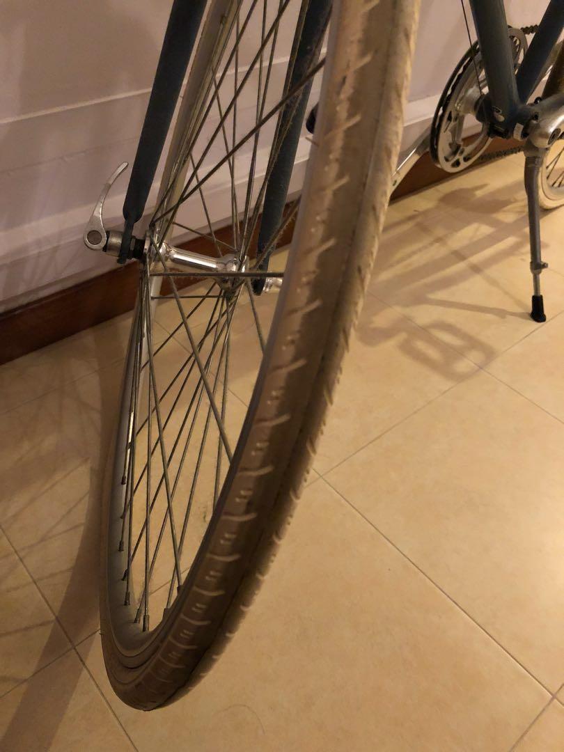 Preowned Tokyobike (used twice only!), Sports Equipment, Bicycles