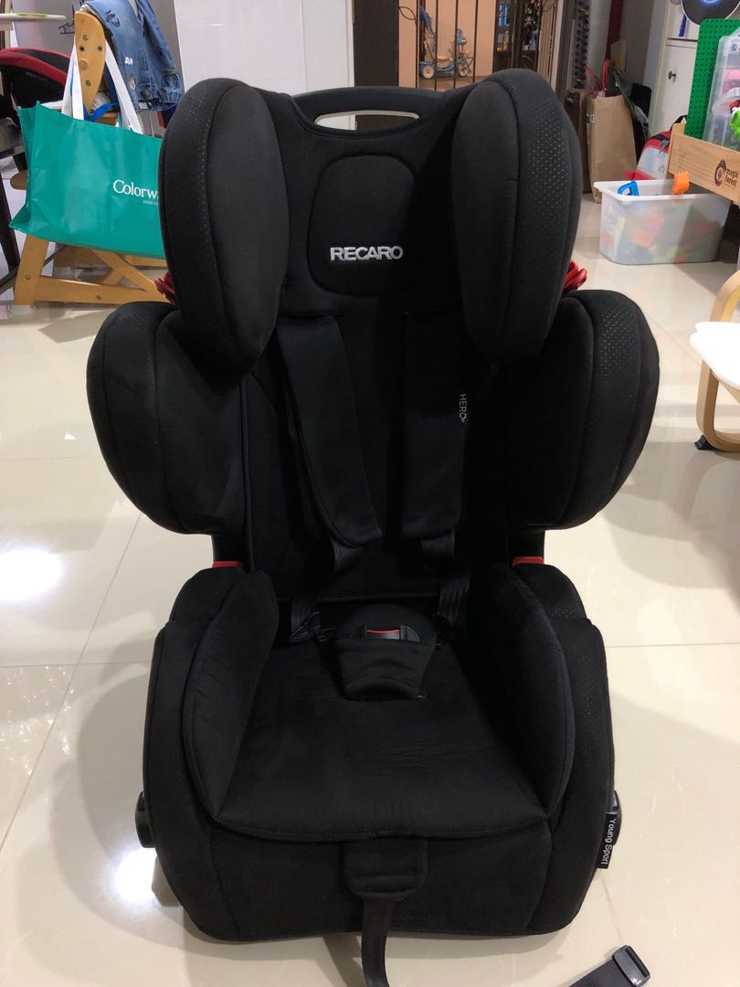 young sport hero car seat