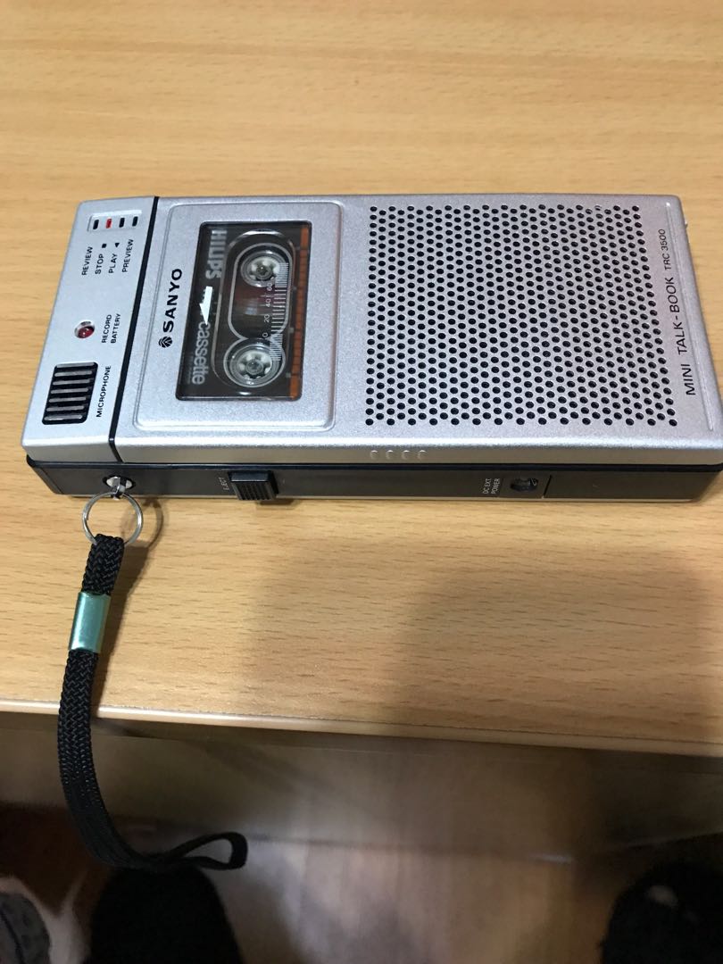 Sanyo mini cassette recorder, Audio, Portable Music Players on Carousell
