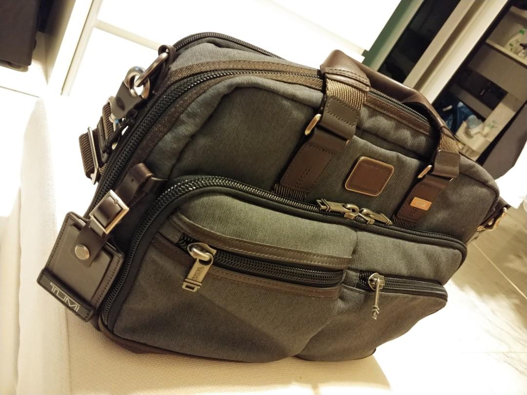 Tumi Alpha Bravo Henderson Anthracrite Brief Luxury Bags