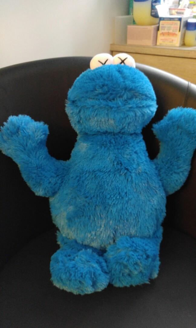 kaws sesame street uniqlo cookie monster plush toy blue