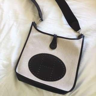 Hermes Evelyn cross body bag