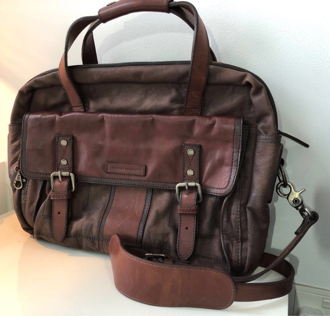 Beautiful FRYE genuine leather messenger/ laptop briefcase, Men's