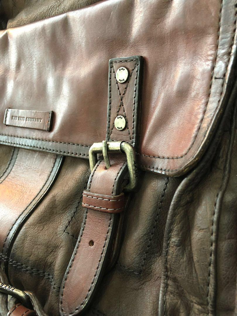 Beautiful FRYE genuine leather messenger/ laptop briefcase, Men's