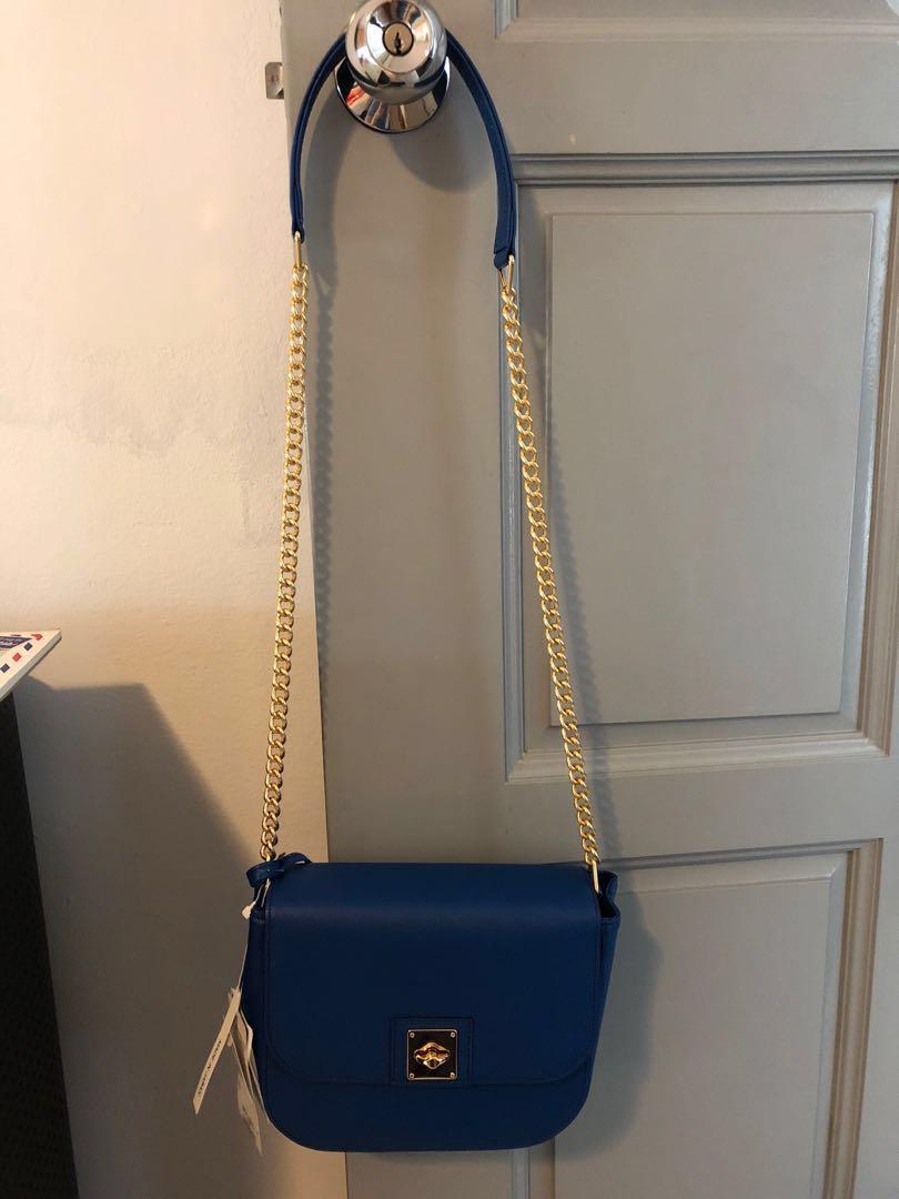 burberry blue bag