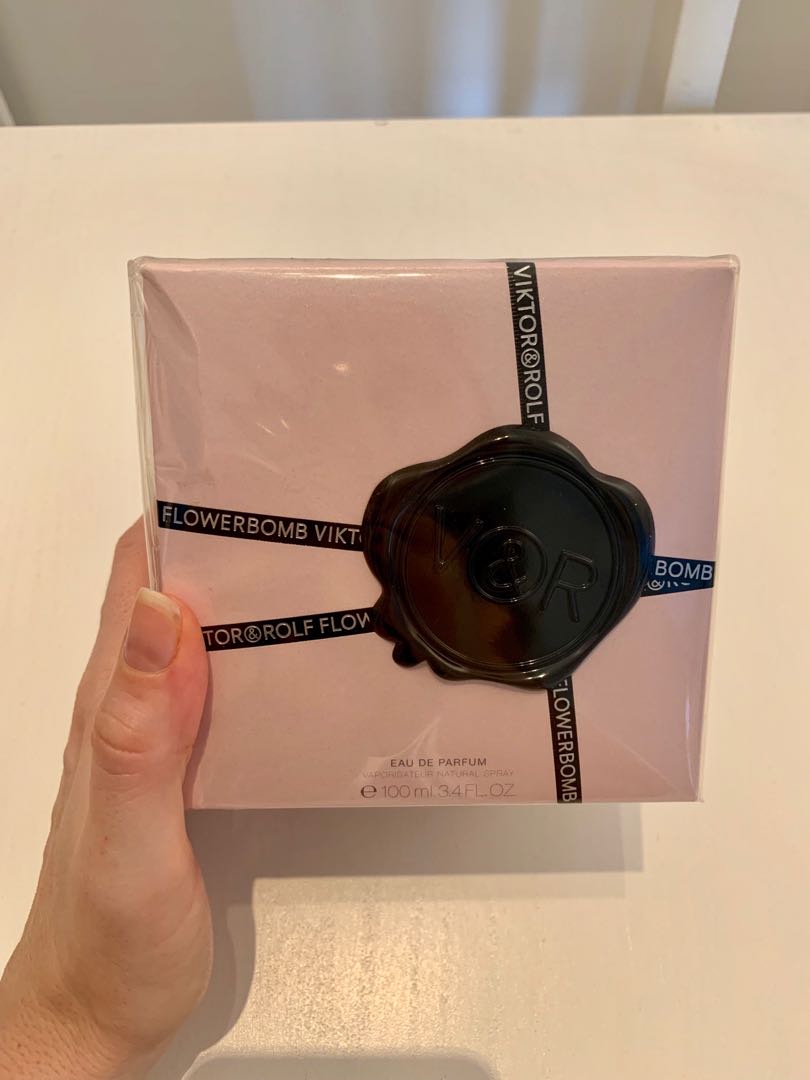 Flowerbomb Victor Rolf Eau De Parfums 100ml Sealed Box From Duty Free Health Beauty Perfumes Deodorants On Carousell