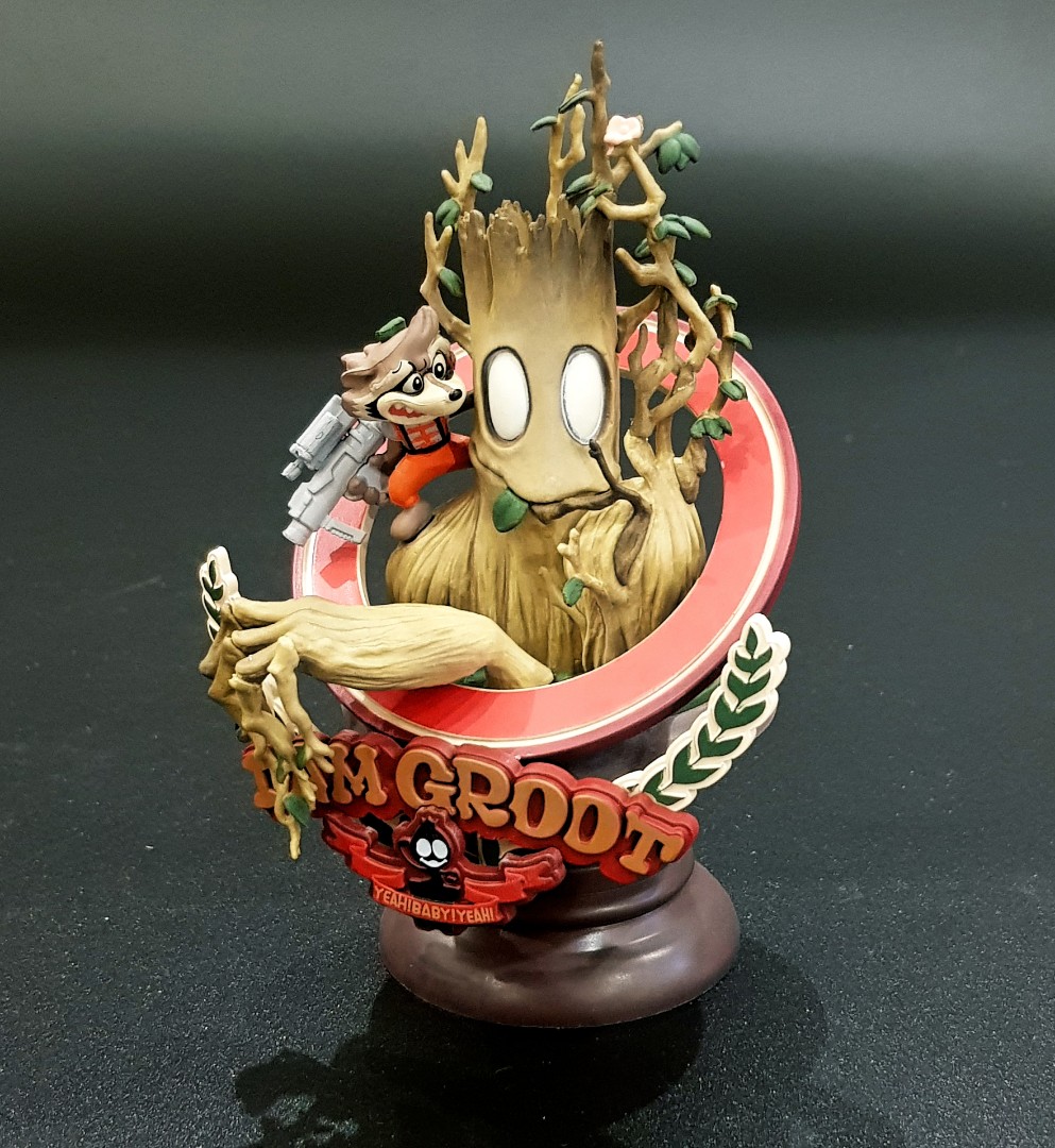 groot and rocket figure