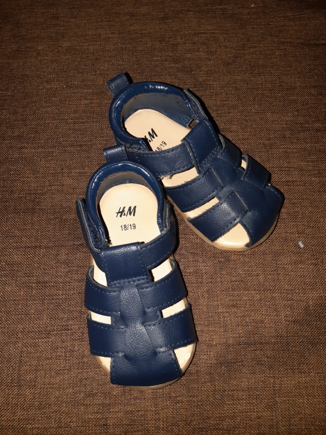 h&m baby sandals