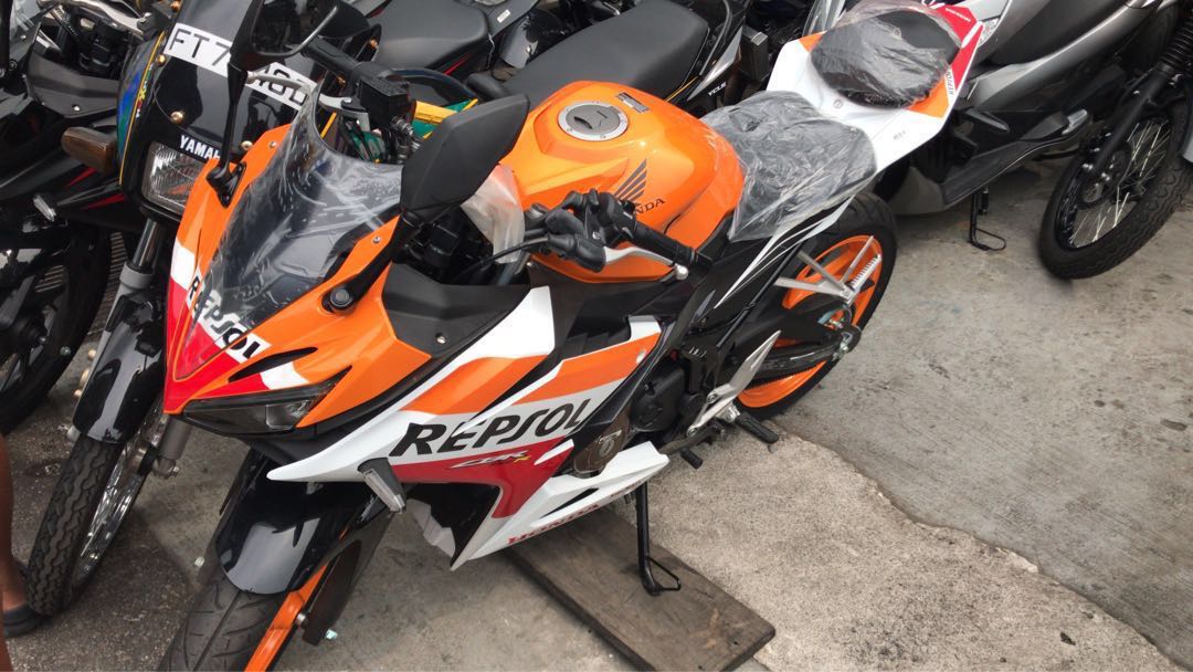 Honda Cbr150r Repsol New Motorbikes Motorbikes For Sale Class