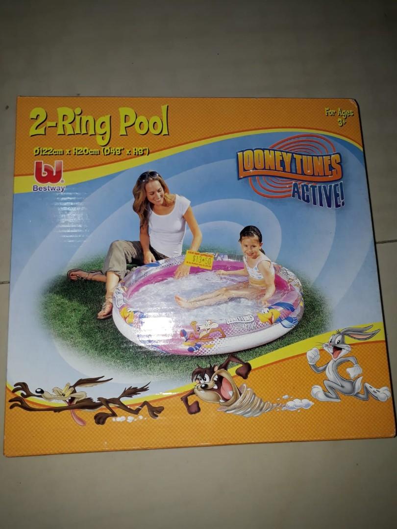 Inflatable Pool (Category: Bathtub & Bath Accessories) located in Singapore. Submitted by aidaho (Listing ID 206093804, Image 1). Description: Bought but no time to use..