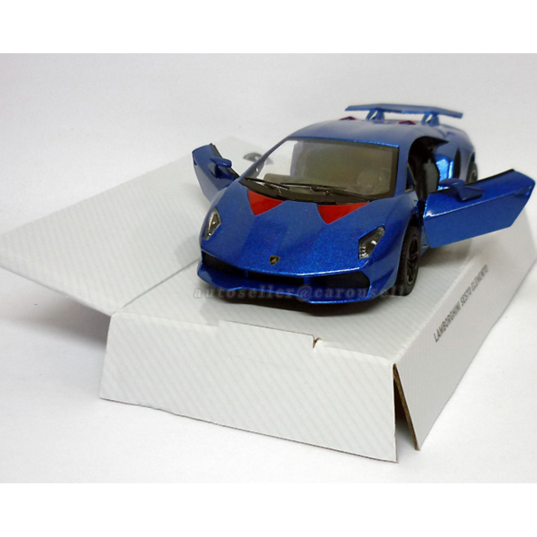 Modèle Réduit Lamborghini Sesto Elemento Blanc 1/38 - Kinsmart - Neuf - Voiture Jouet Collection