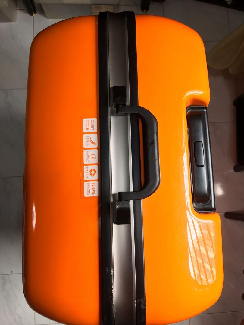 LoJel 32” sturdy hard case suitcase, Hobbies & Toys, Travel, Luggage on