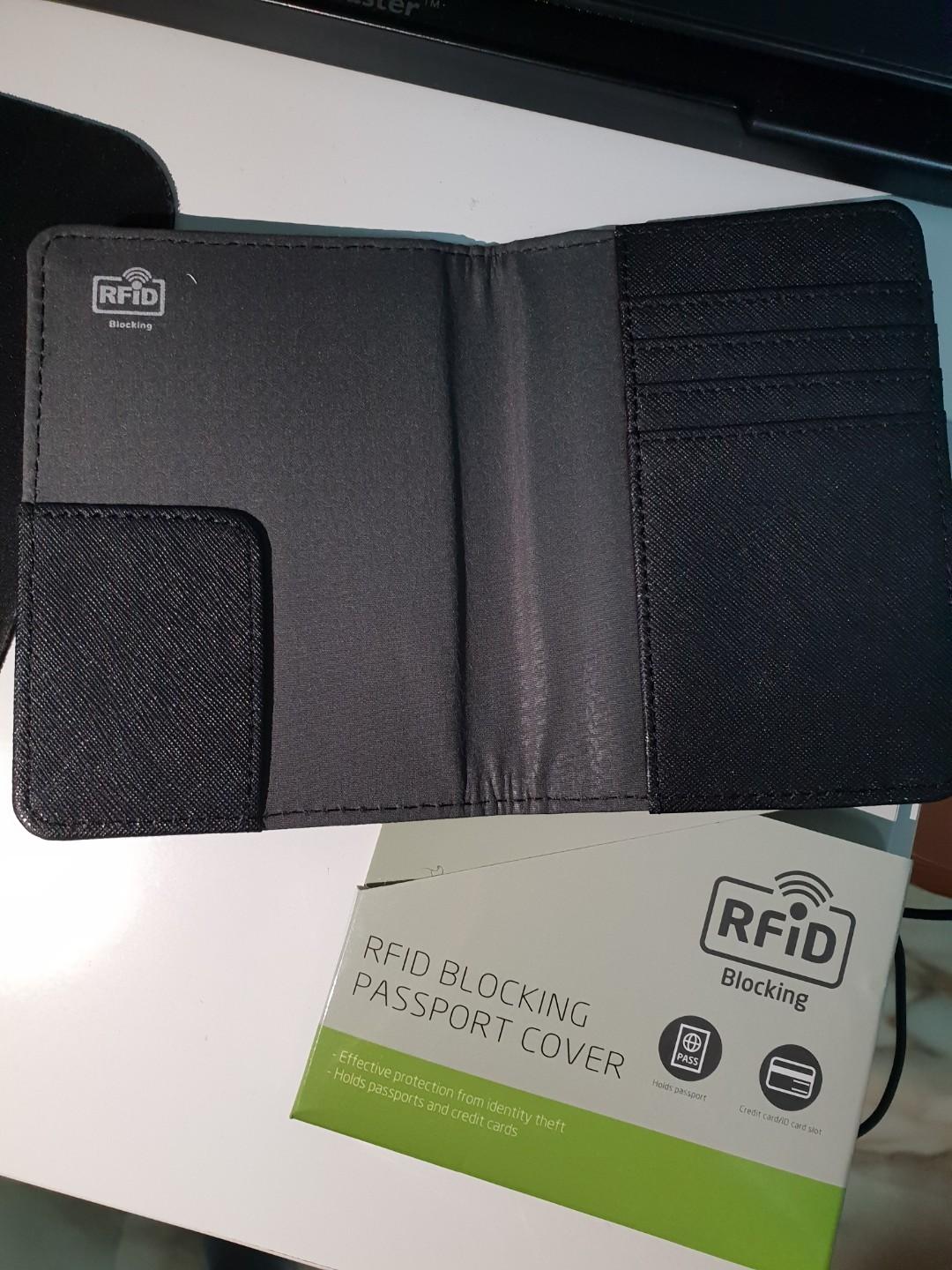 Samsonite RFID passport holder, Hobbies & Toys, Travel, Travel