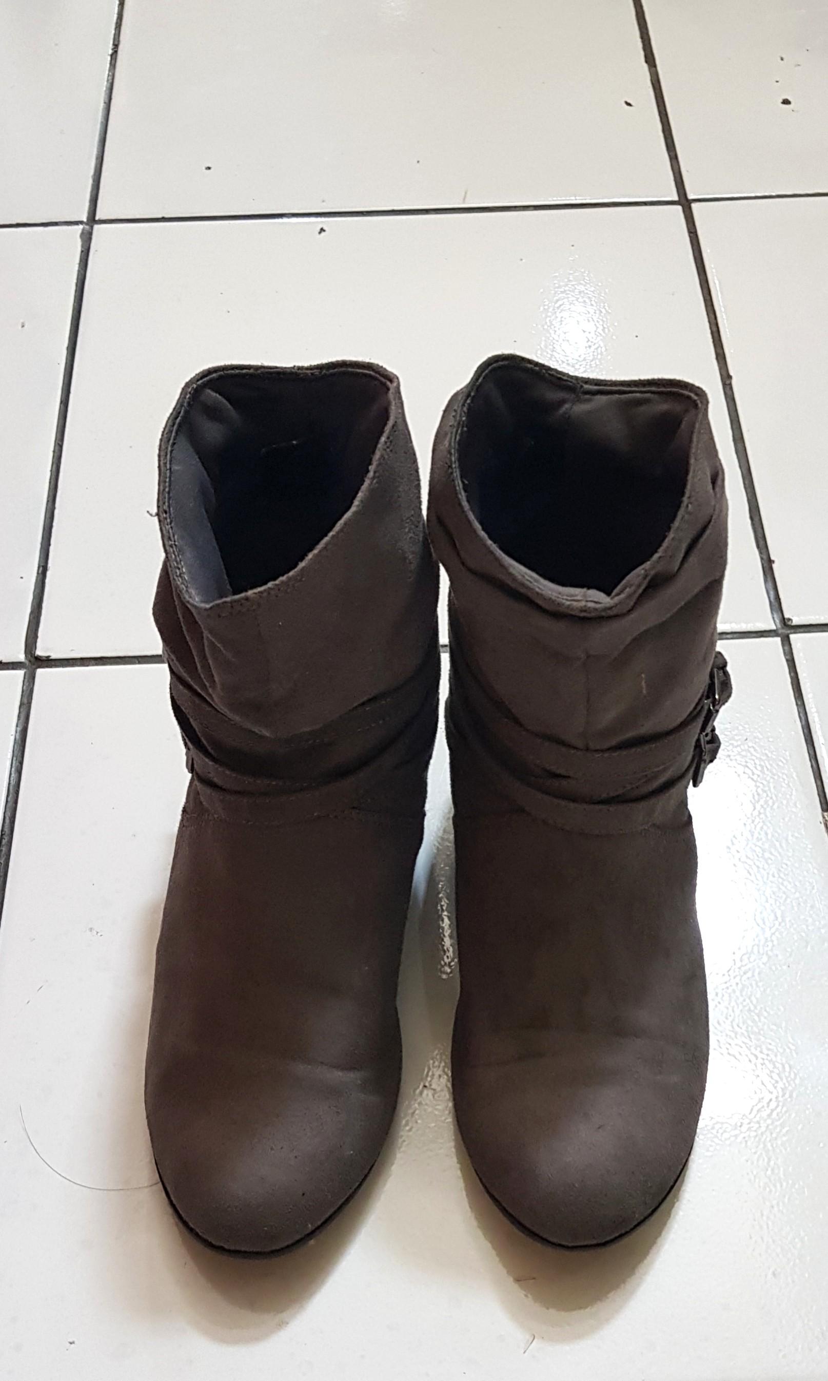 Sepatu boots deals payless