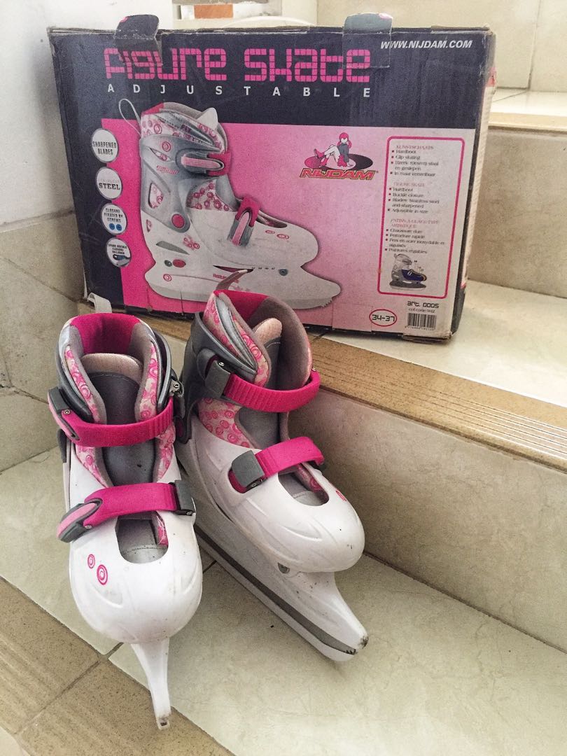 Sepatu Ice Skating Anak Size 34 37 Olah Raga Perlengkapan Olahraga Lainnya Di Carousell